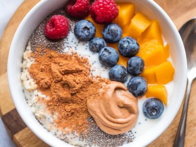 Recette simple de petit-déjeuner protéiné végétal pour tenir jusqu'au déjeuner